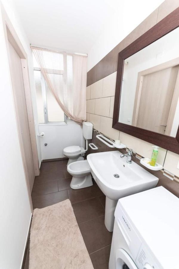 Appartement Le Due Rocche à Corleone Extérieur photo